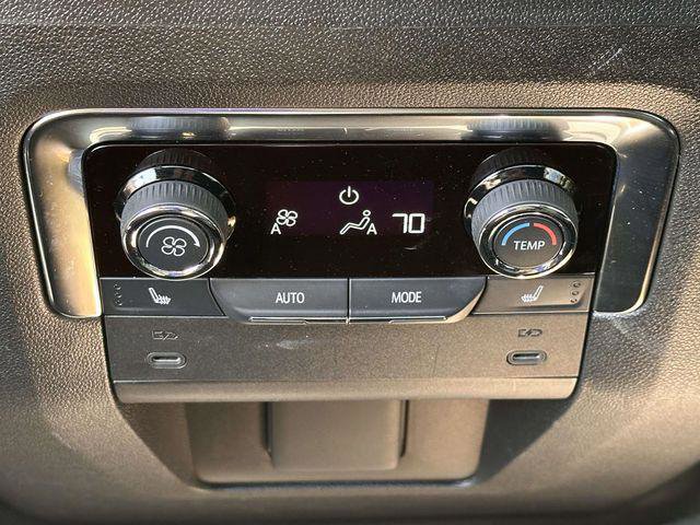 Used 2025 Chevrolet Suburban RST w/ Comfort Package AWD/4WD image 22