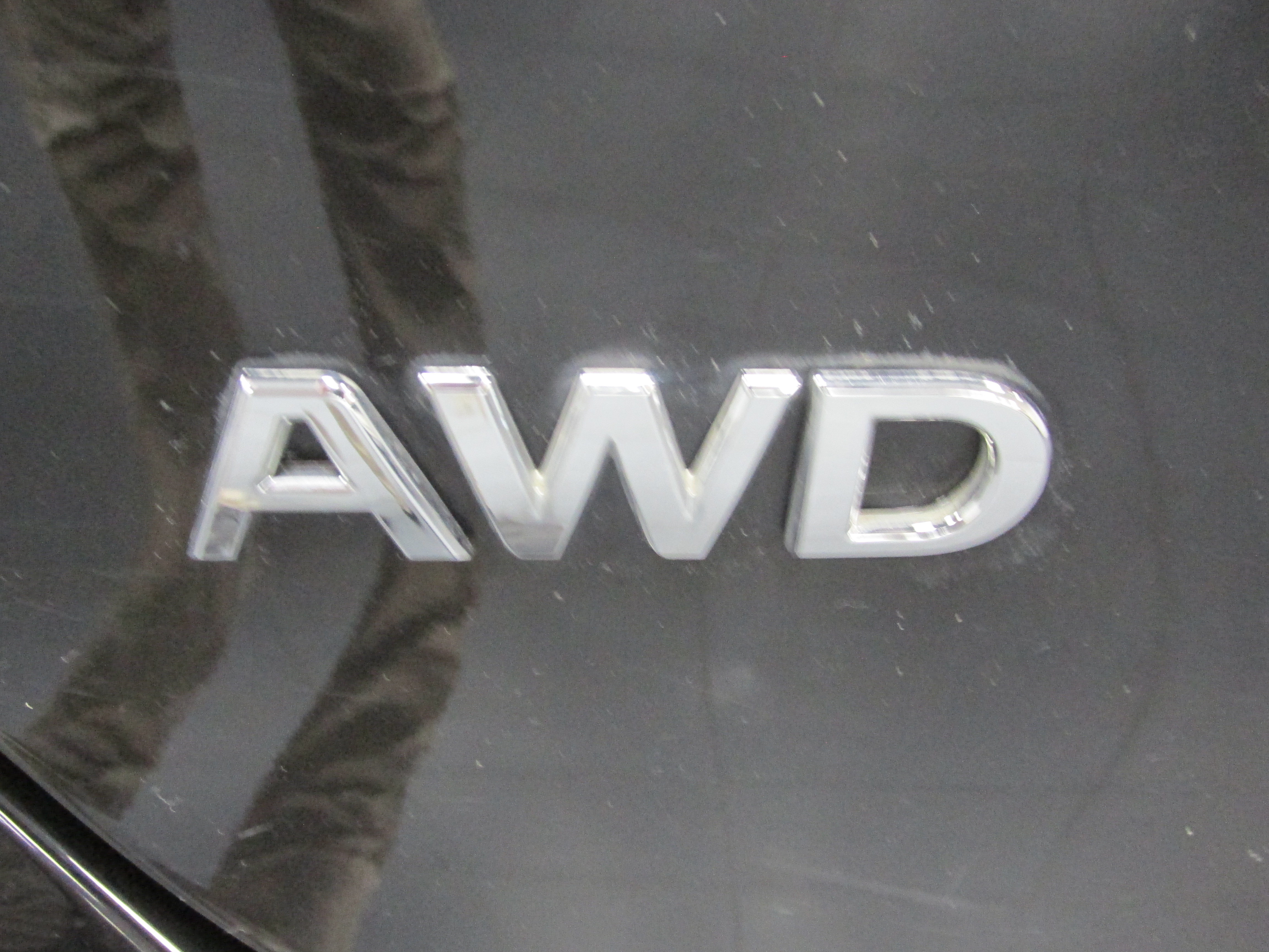 Used 2017 INFINITI QX30 AWD image 20