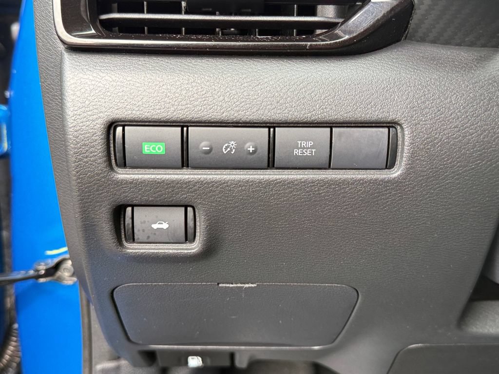 Used 2020 Nissan Sentra SR FWD image 19