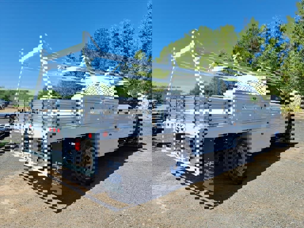 New 2026 Ford F550 XL image 4