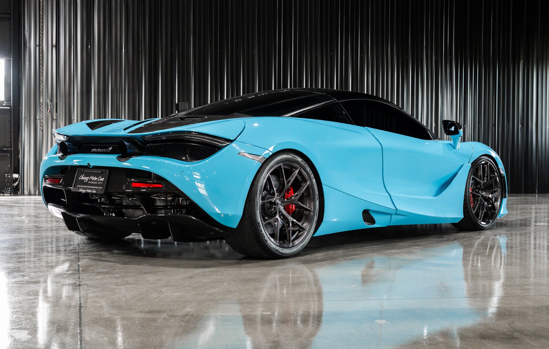 Used 2018 McLaren 720S RWD image 6