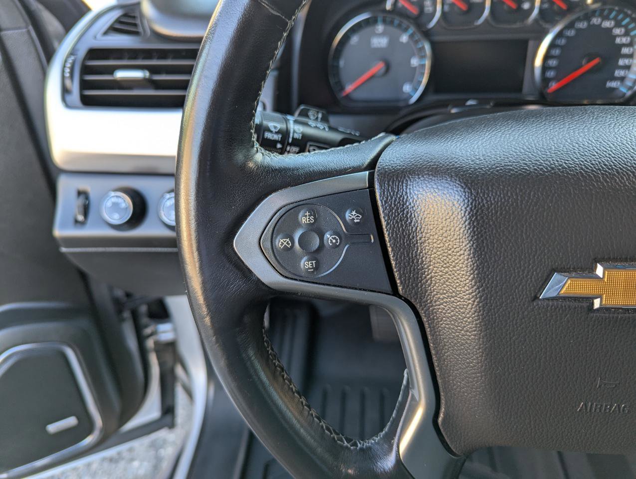 Used 2019 Chevrolet Tahoe LT AWD/4WD image 17