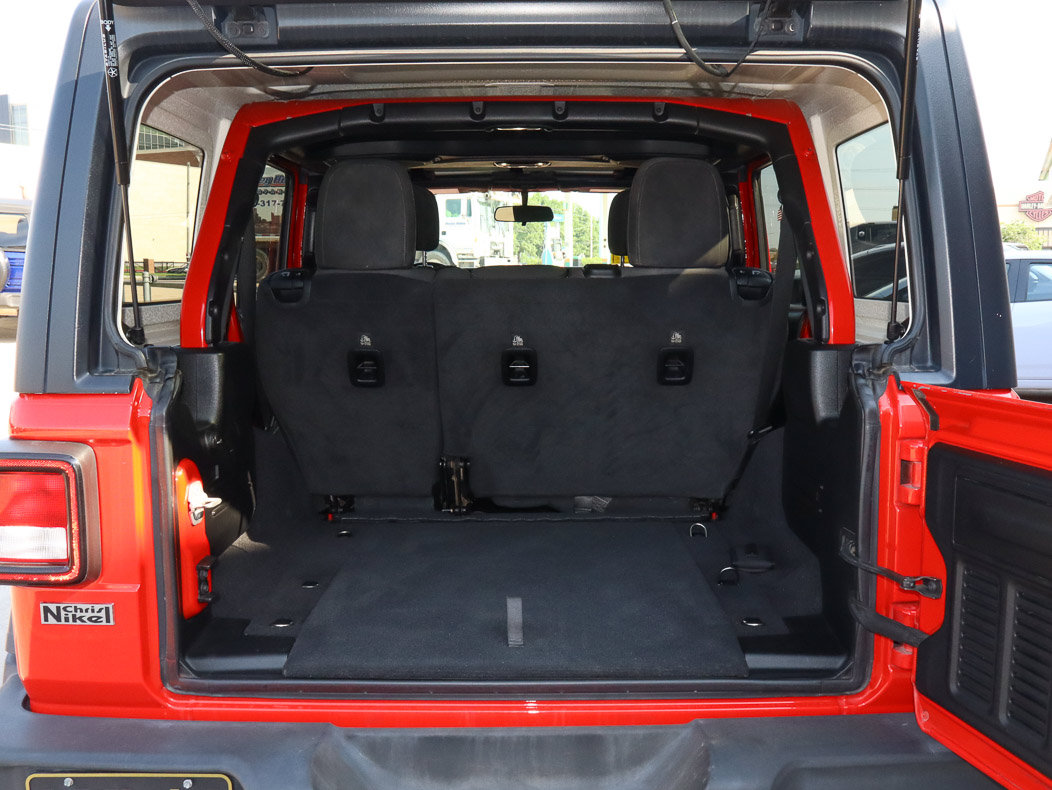 Used 2021 Jeep Wrangler Unlimited Sport AWD/4WD image 9