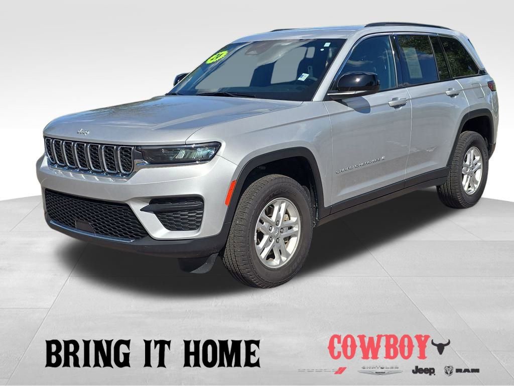 Used 2024 Jeep Grand Cherokee Laredo w/ Luxury Tech Group I