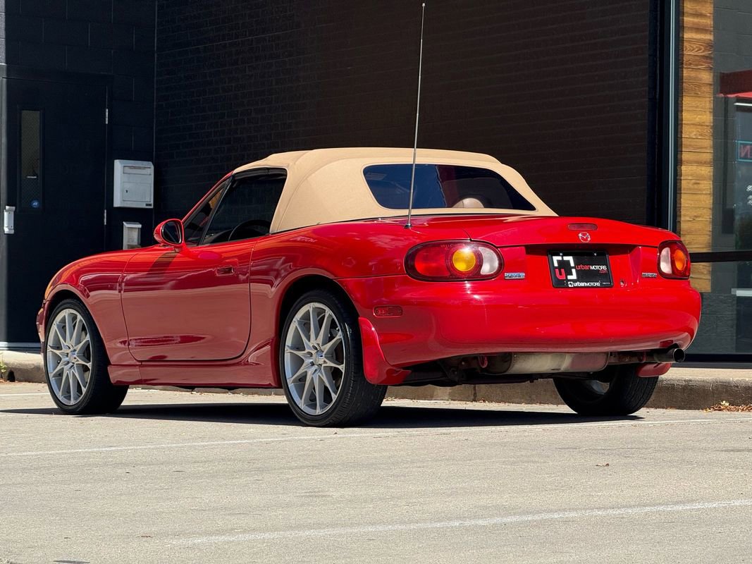 Used 1999 MAZDA MX-5 Miata image 3