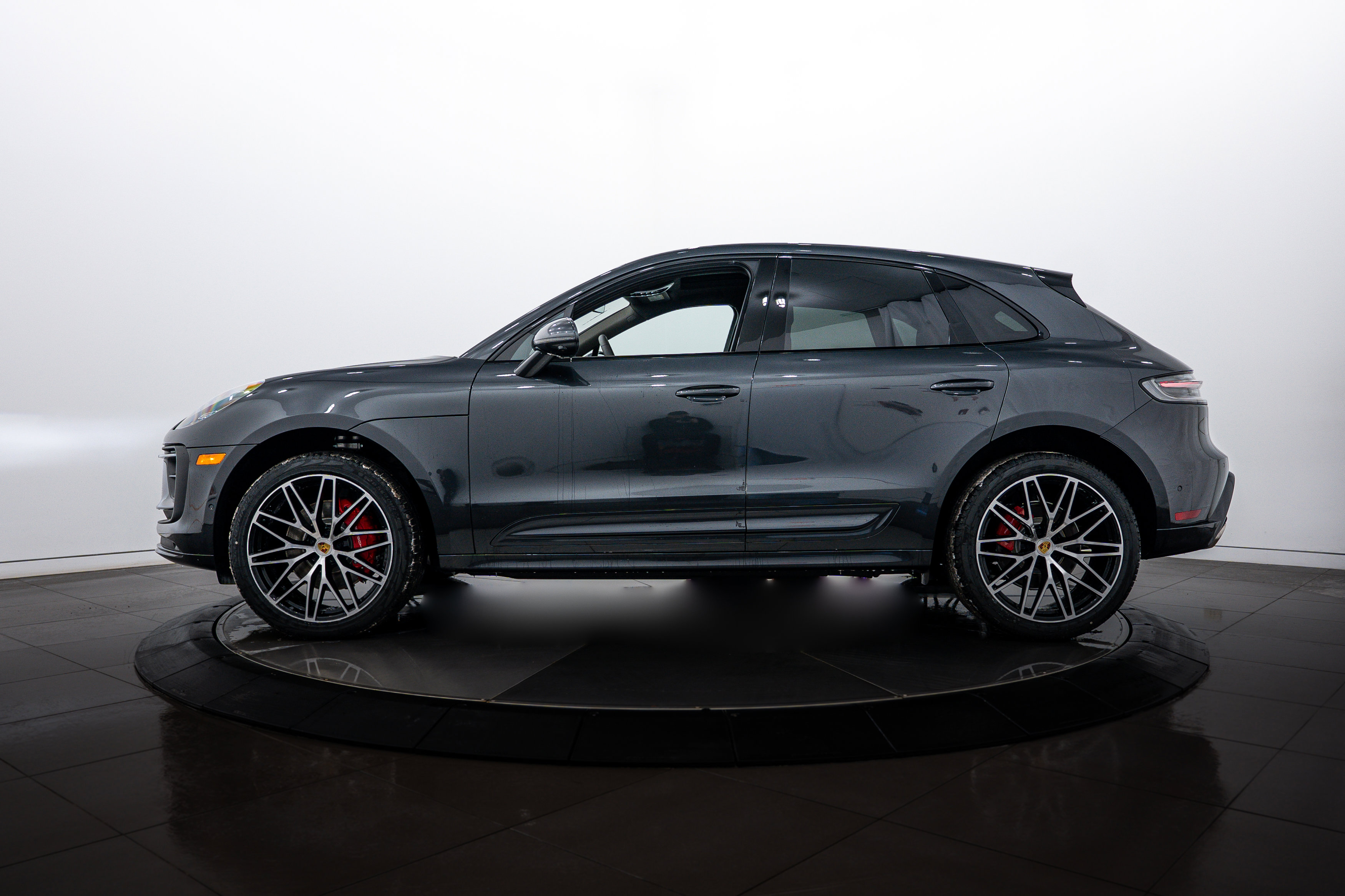 New 2026 Porsche Macan S AWD/4WD image 2