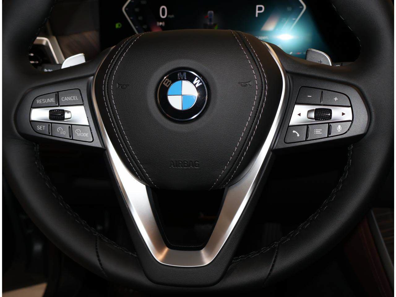 Used 2026 BMW X5 sDrive40i w/ Premium Package RWD image 21