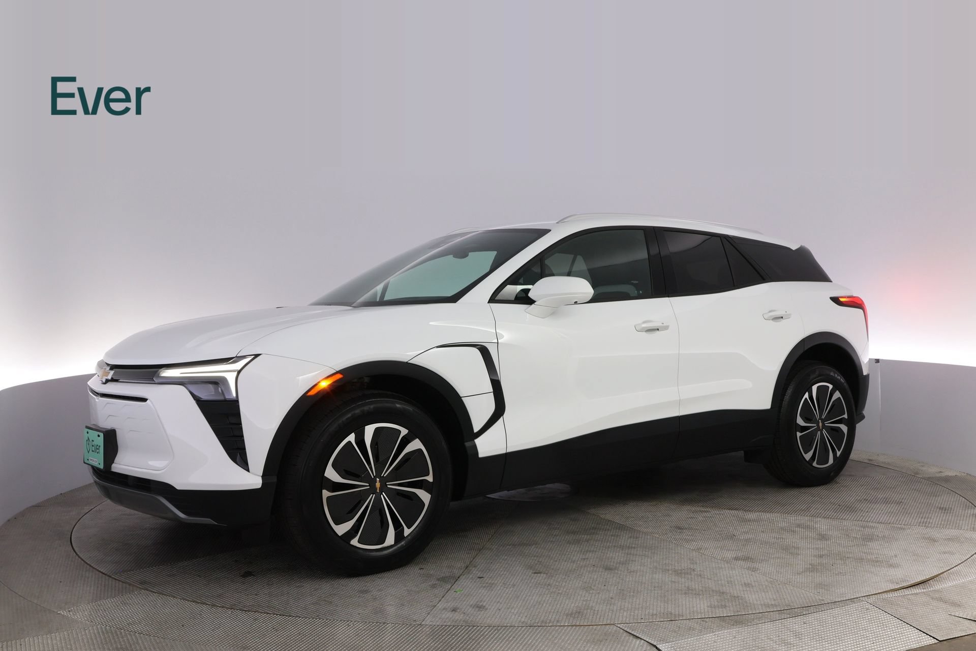 Used 2024 Chevrolet Blazer EV LT AWD/4WD image 18
