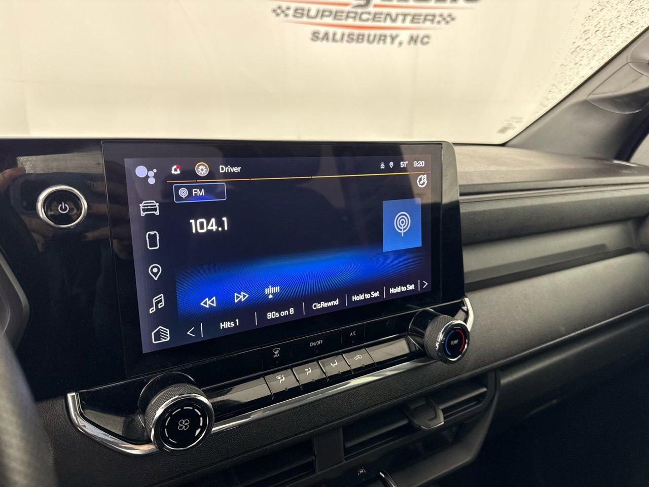 Used 2023 Chevrolet Colorado W/T image 17