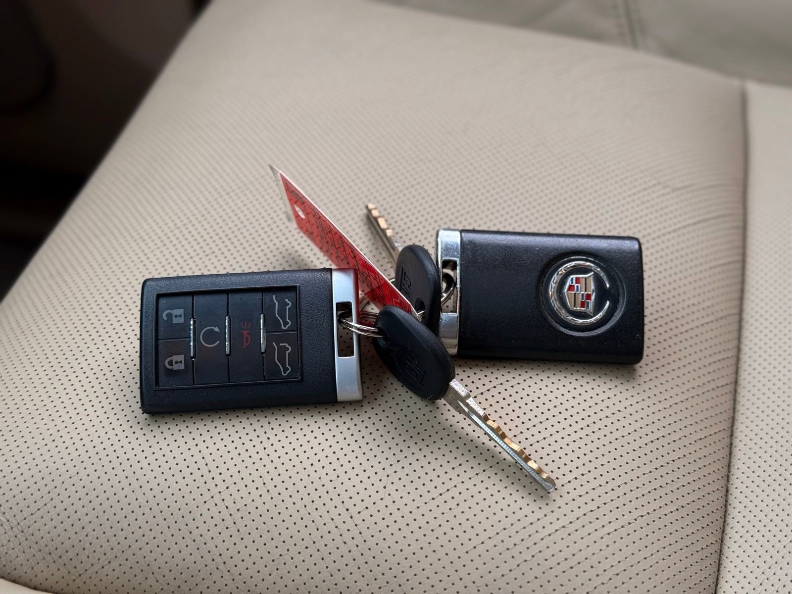 Used 2012 Cadillac Escalade ESV Luxury image 49