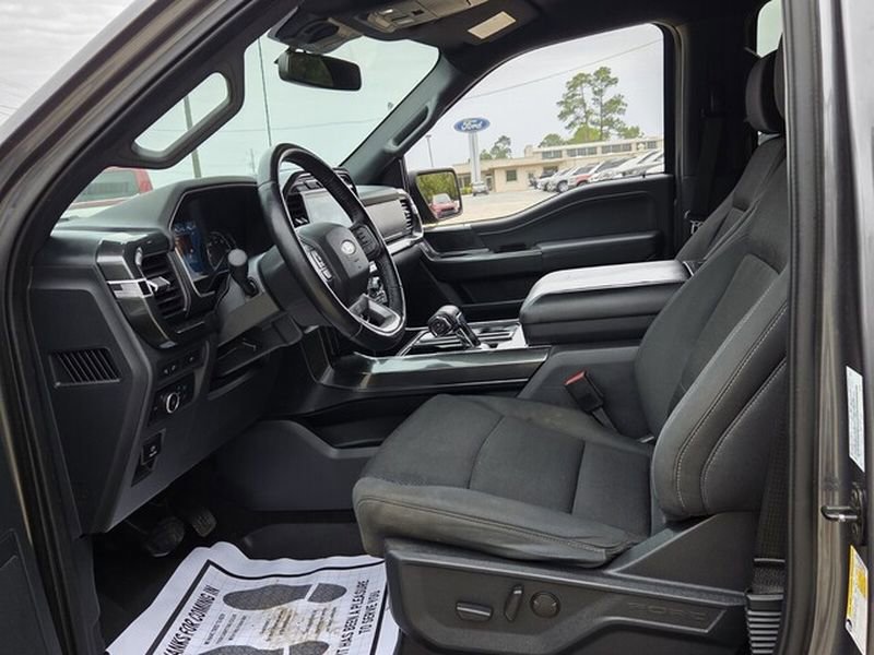 Used 2022 Ford F150 XLT w/ Equipment Group 302A High image 6