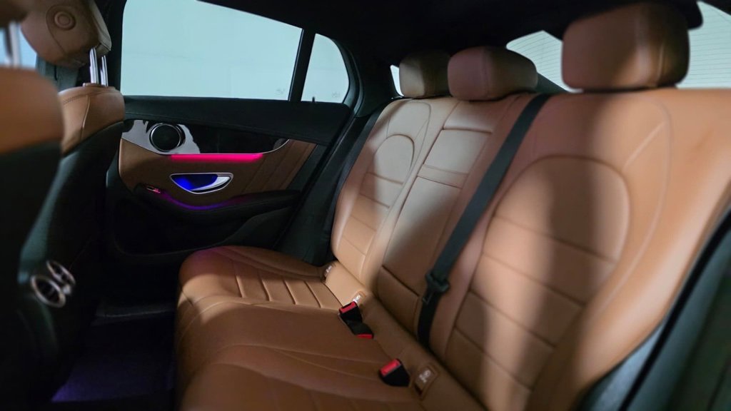 Used 2022 Mercedes-Benz GLC 300 4MATIC Coupe image 21