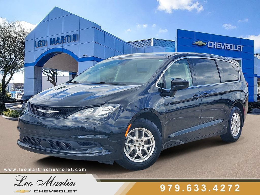 Used 2024 Chrysler Voyager LX