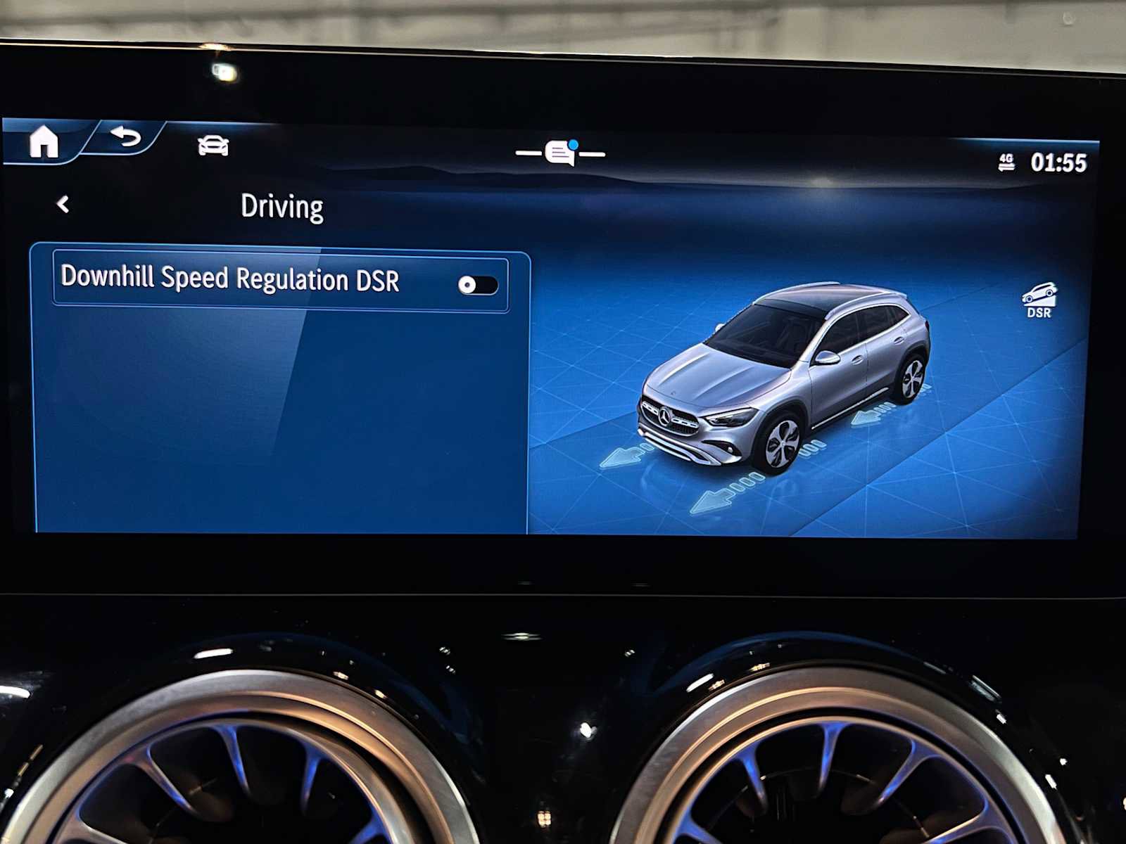 Certified 2025 Mercedes-Benz GLA 250 4MATIC image 33