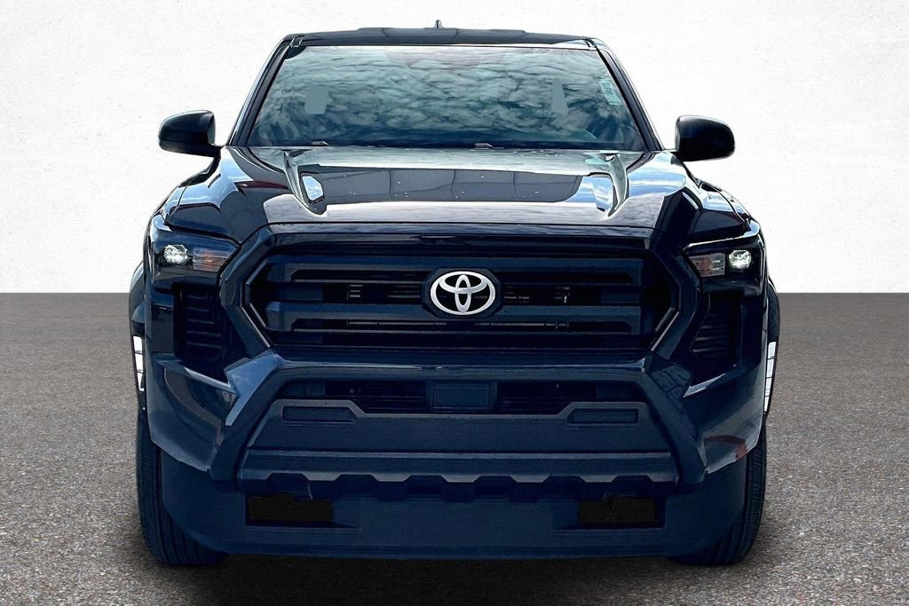 Certified 2025 Toyota Tacoma SR AWD/4WD image 4