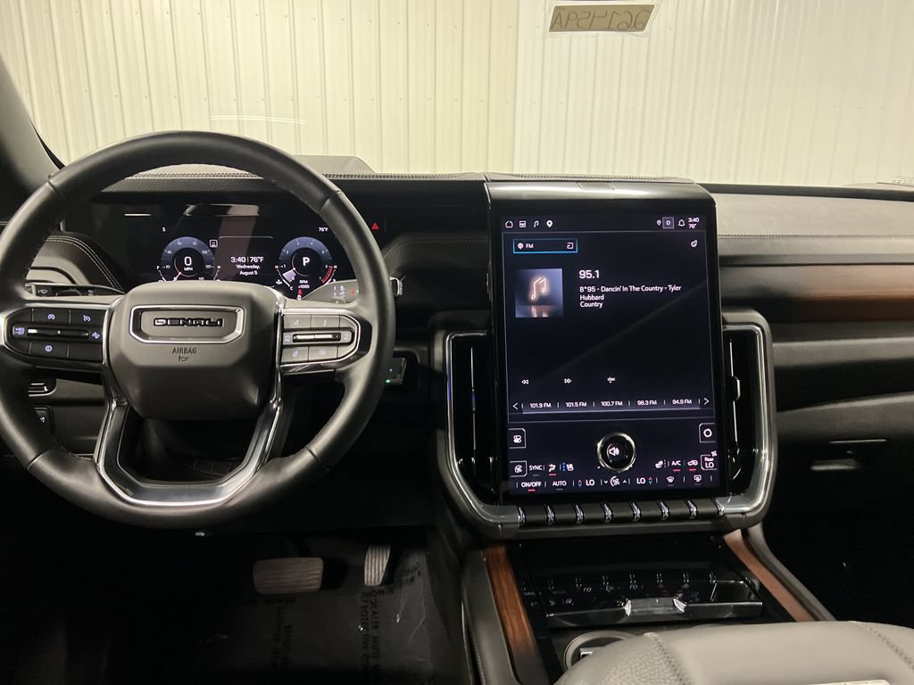 Certified 2025 GMC Yukon Denali AWD/4WD image 18