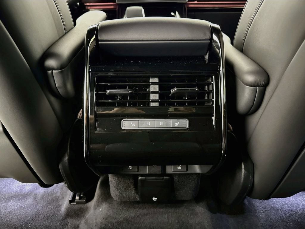 New 2026 Land Rover Range Rover Sport Dynamic SE AWD/4WD image 27