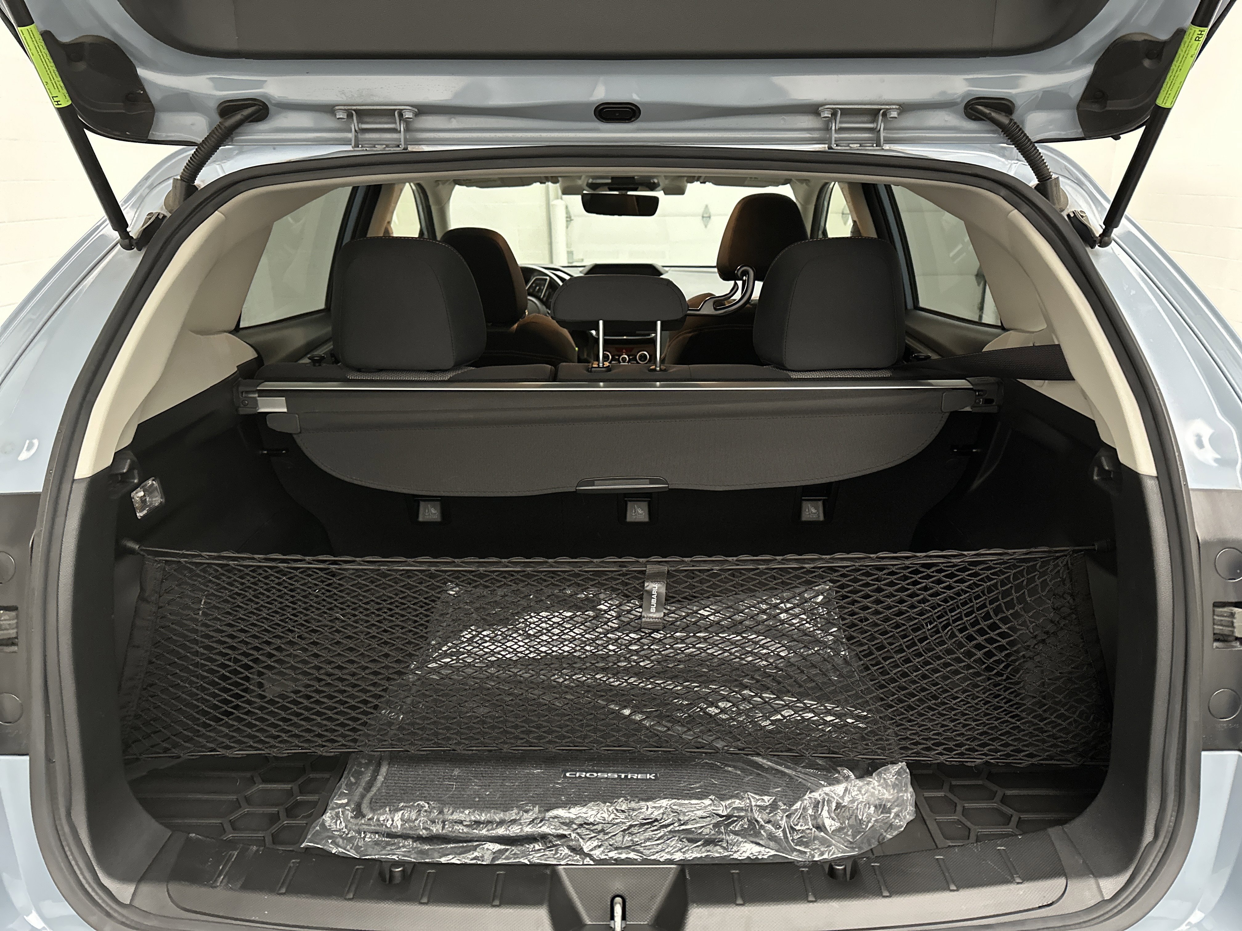 Used 2023 Subaru Crosstrek 2.0i Premium image 14