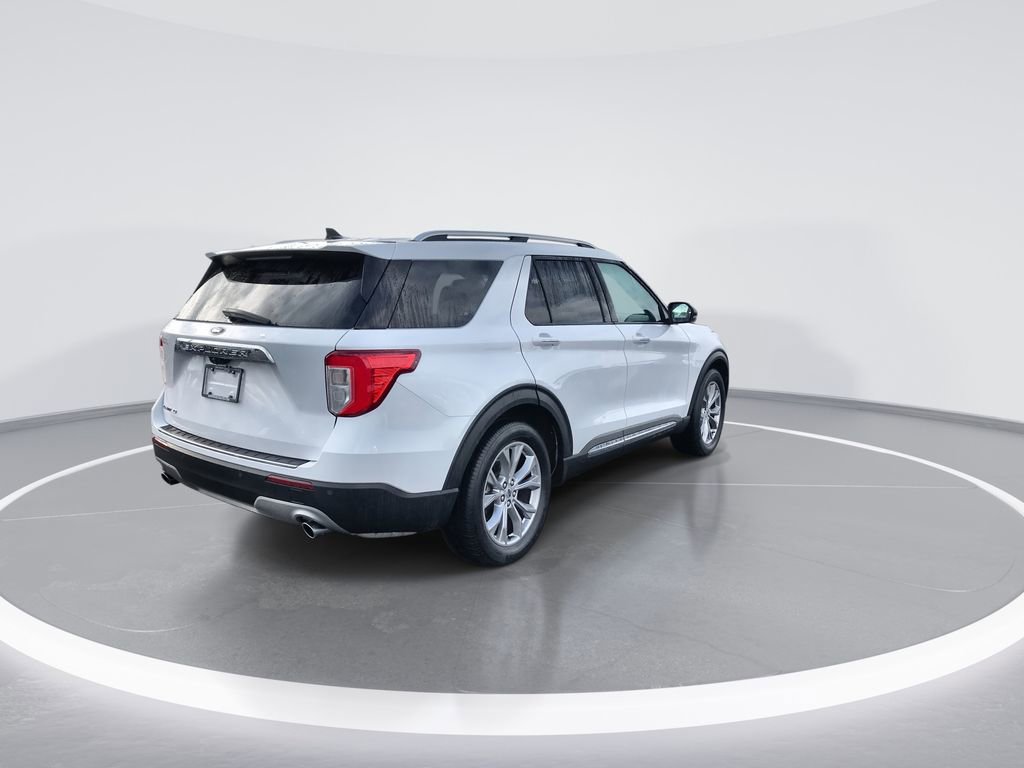 Used 2022 Ford Explorer Limited w/ Equipment Group 301A image 8