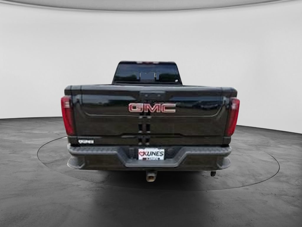 Used 2025 GMC Sierra 3500 Denali AWD/4WD image 8