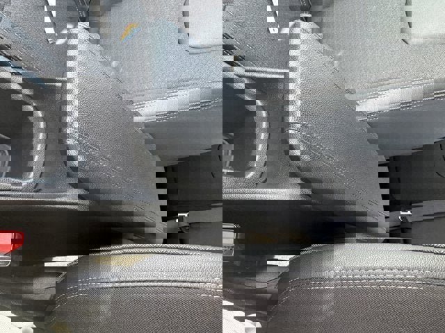 Used 2021 Buick Encore GX Select image 26