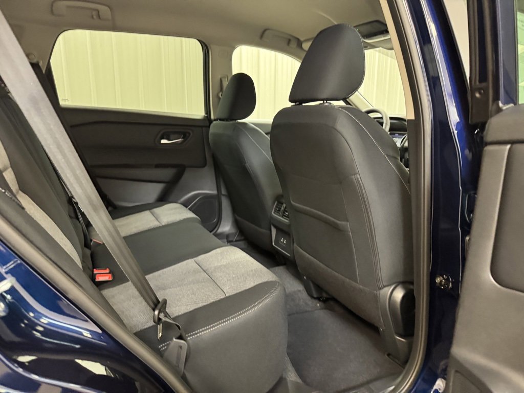 New 2026 Nissan Rogue SV image 24