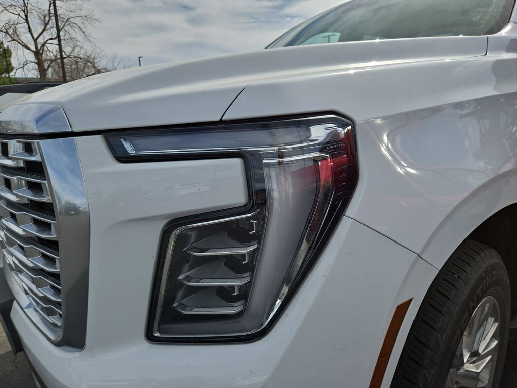 Used 2025 GMC Yukon Denali image 9