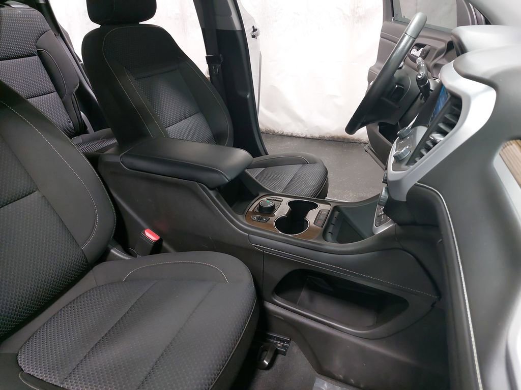 Used 2023 GMC Acadia SLE w/ Driver Convenience Package image 10