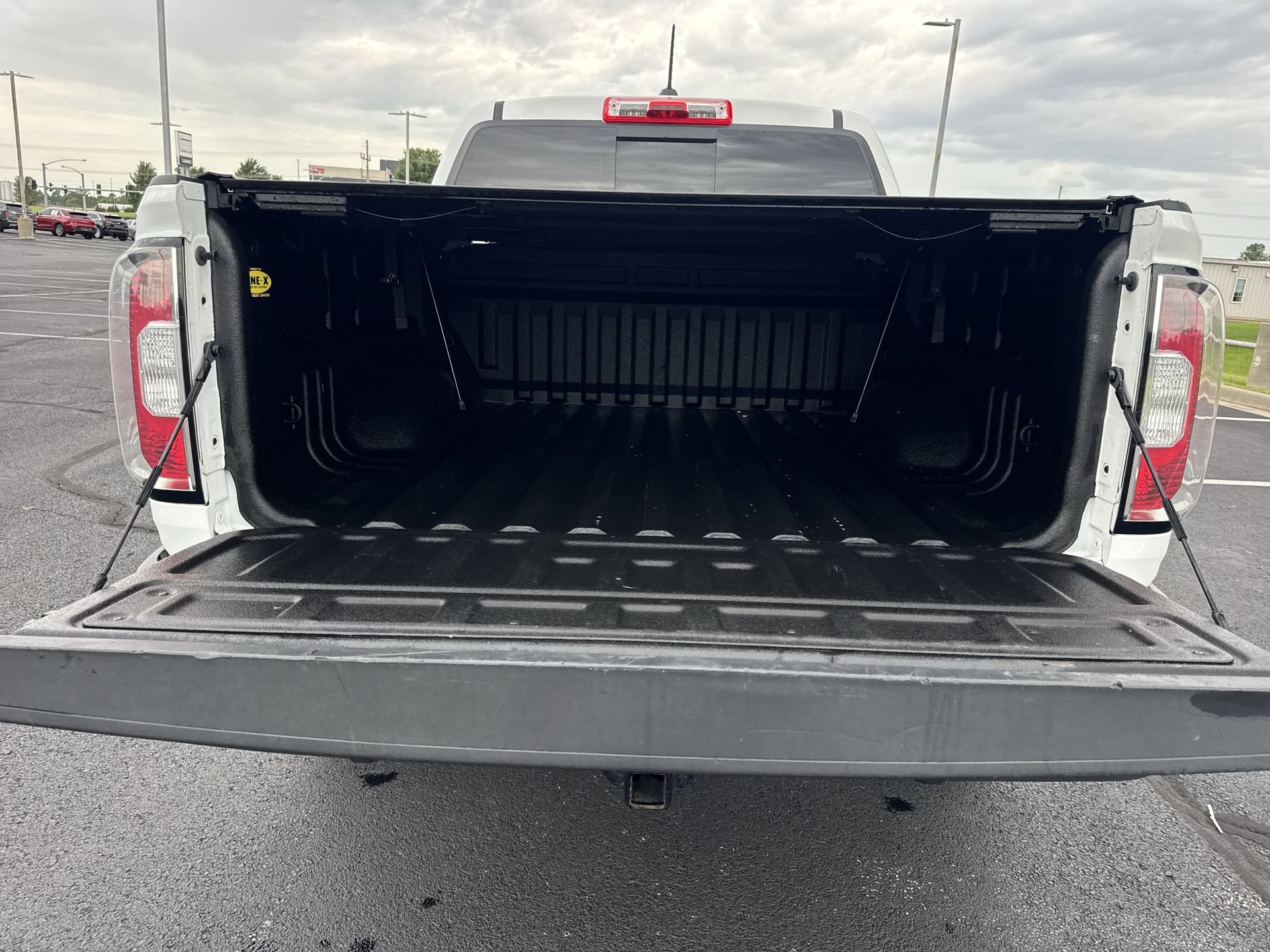 Certified 2021 GMC Canyon AT4 w/ Driver Alert Package AWD/4WD image 23