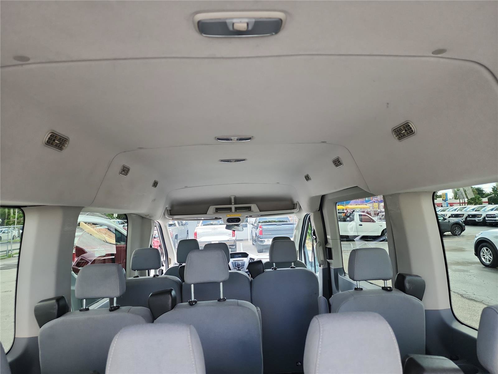 Used 2015 Ford Transit 350 XLT RWD image 16