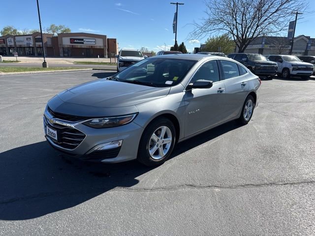 Used 2024 Chevrolet Malibu LS FWD image 3