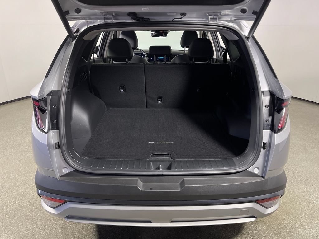 Certified 2025 Hyundai Tucson SEL AWD/4WD image 10