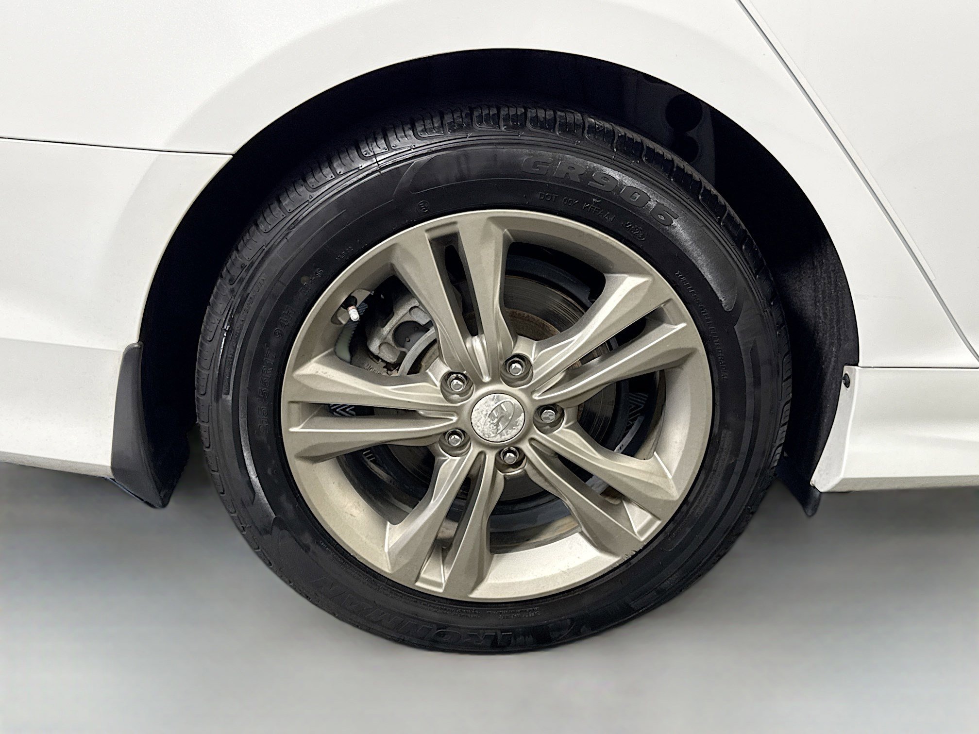 Used 2019 Hyundai Sonata SEL w/ Tech Package 02 FWD image 33