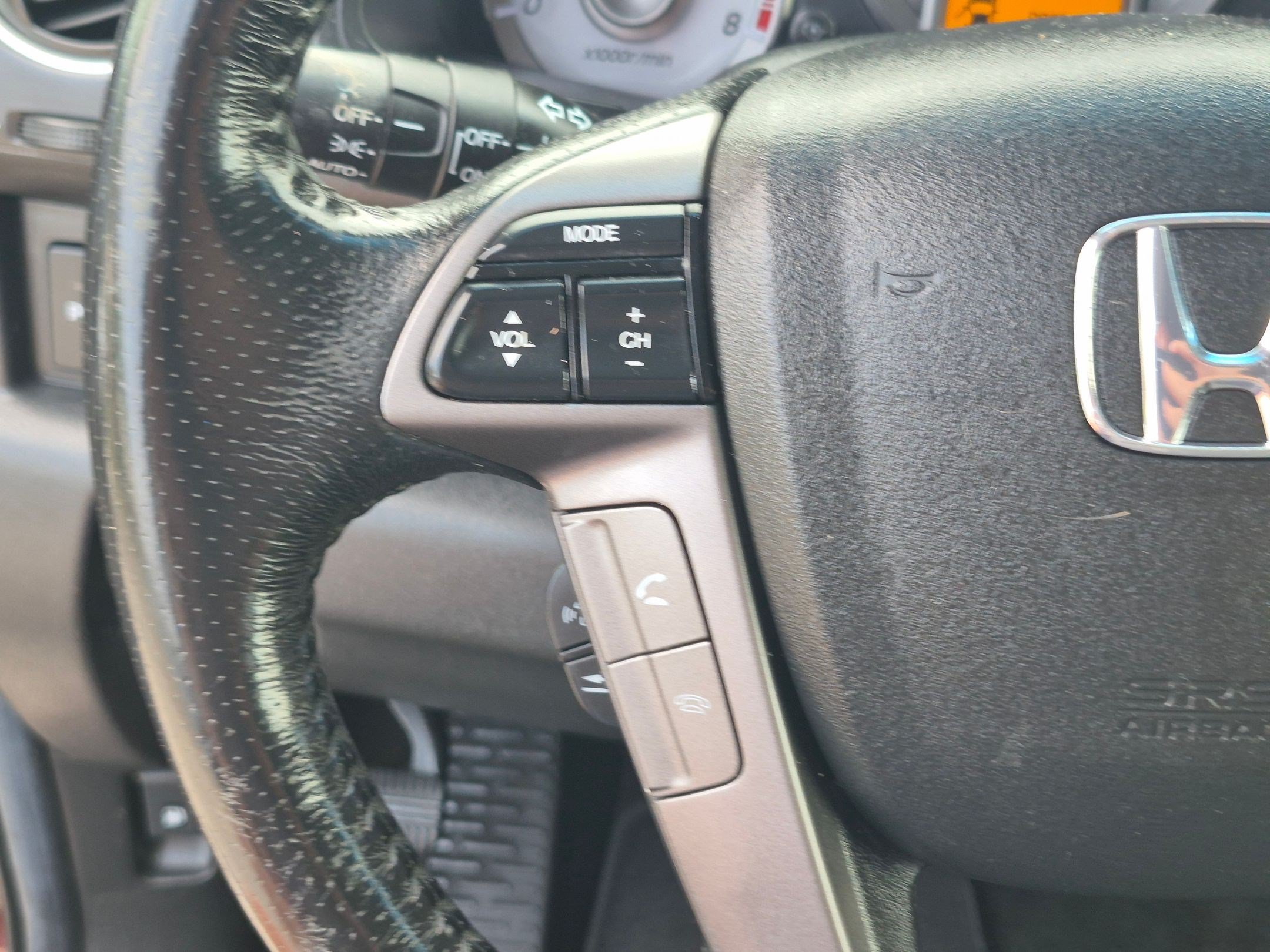 Used 2012 Honda Pilot Touring image 19