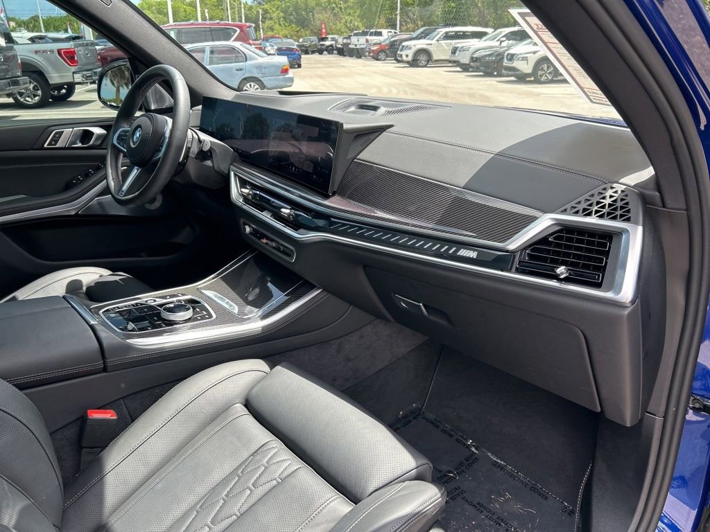 Used 2026 BMW X5 M60i image 43