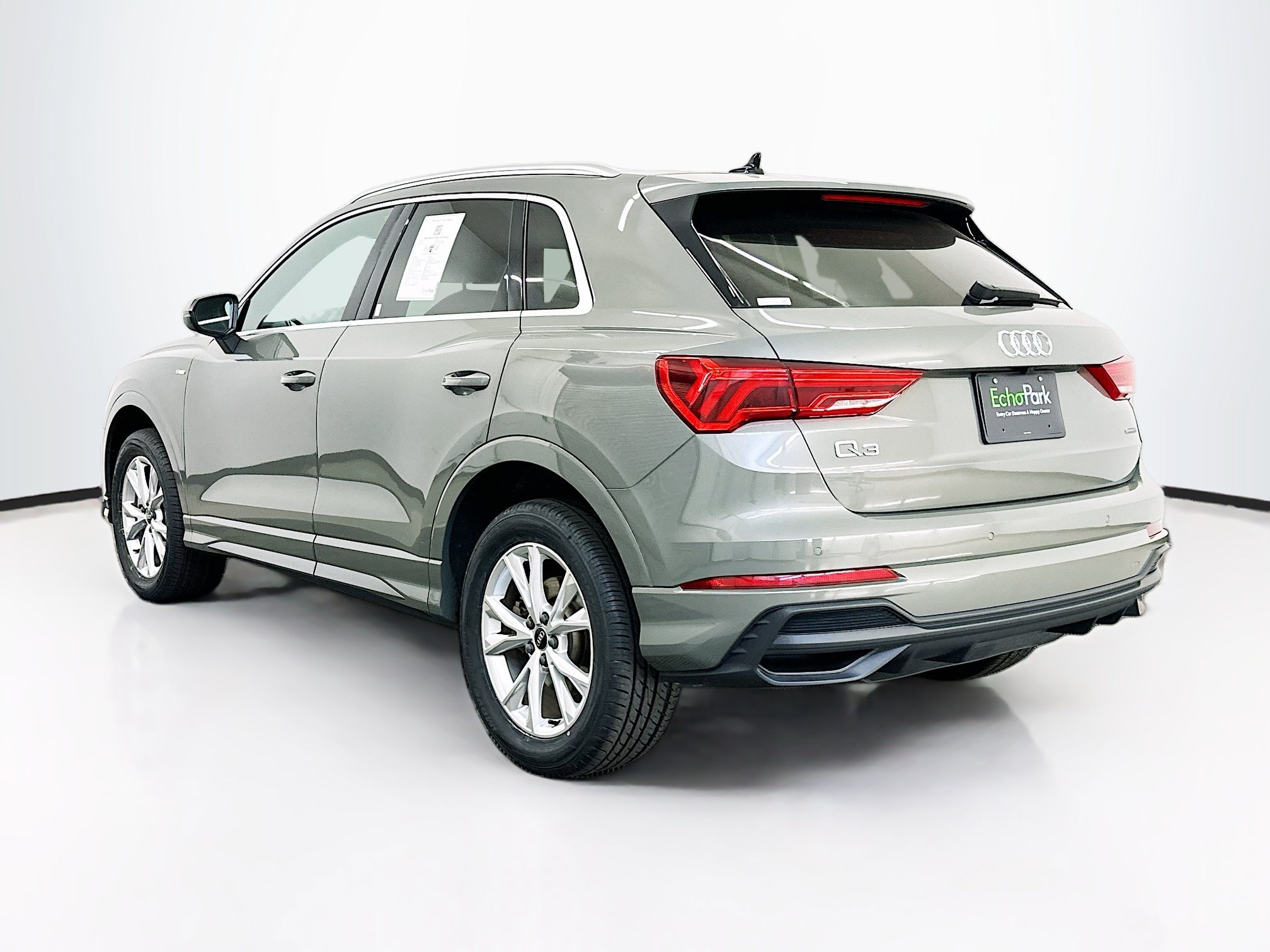 Used 2025 Audi Q3 2.0T Premium AWD/4WD image 5