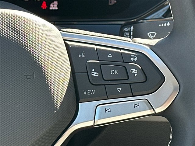 Used 2023 Volkswagen Taos SE image 24