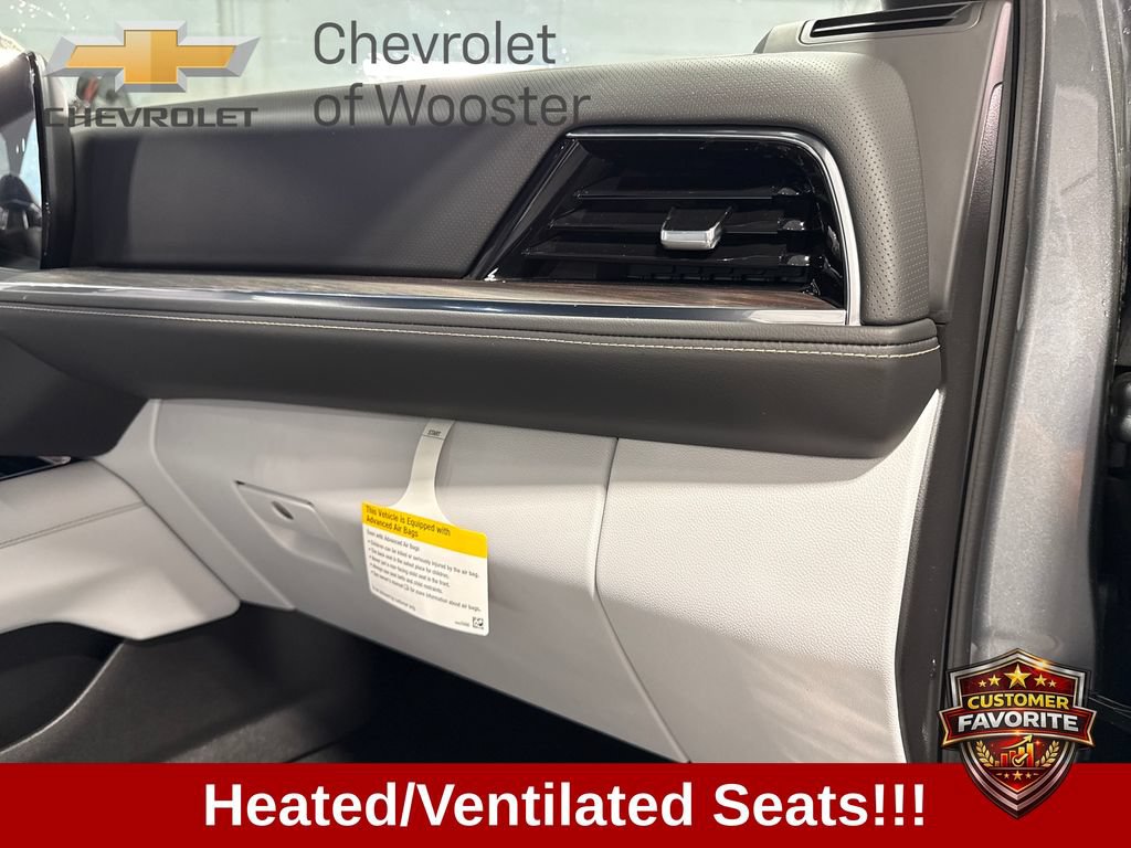 New 2025 Chevrolet Suburban Premier AWD/4WD image 37