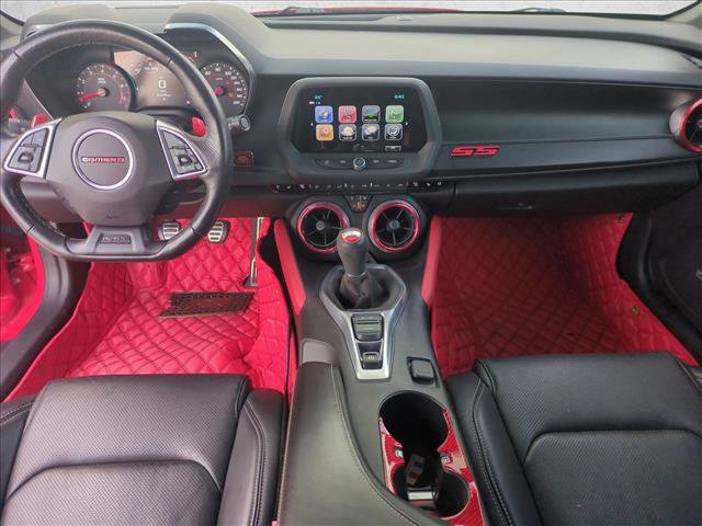 Used 2017 Chevrolet Camaro SS image 17