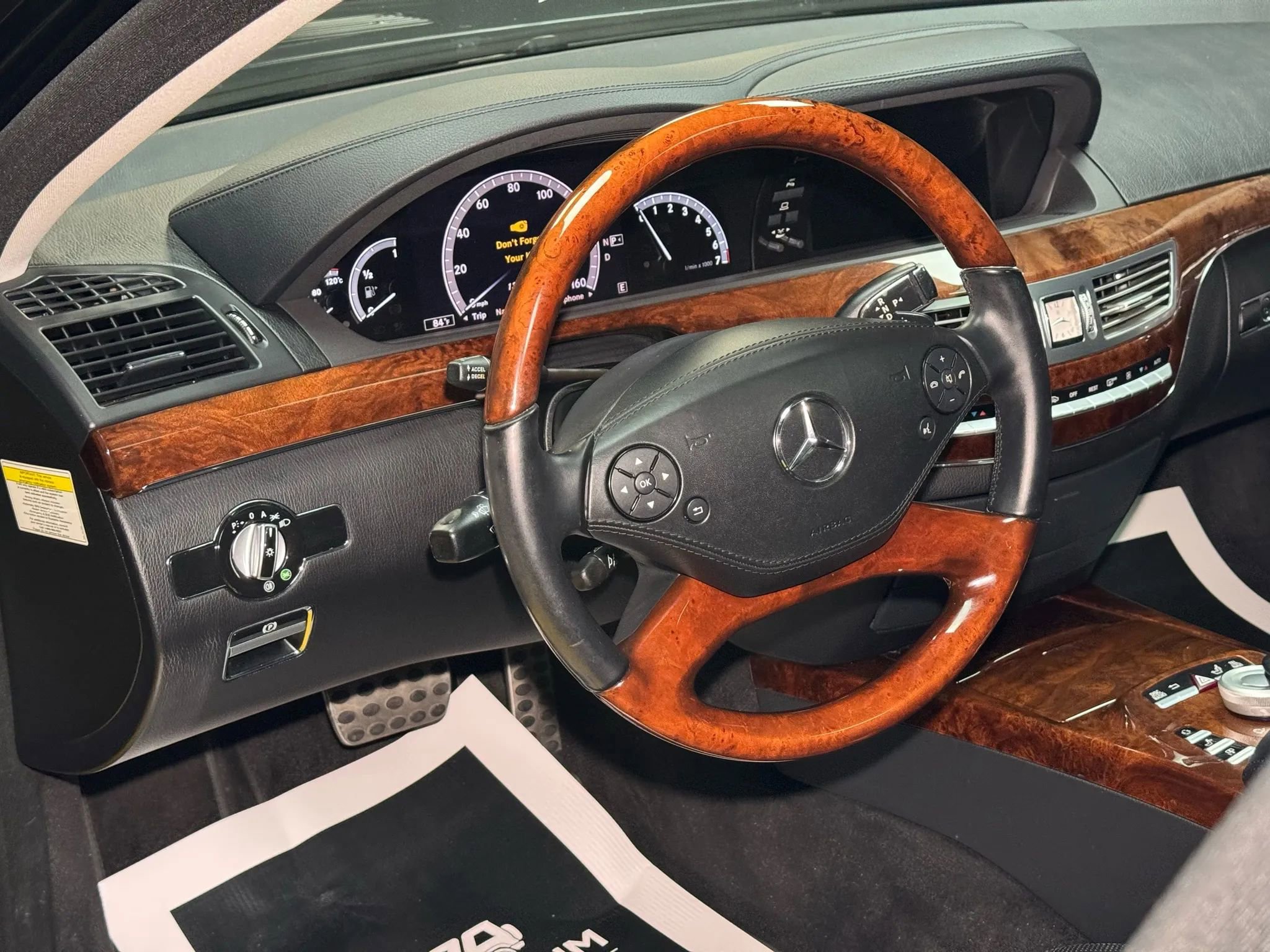 Used 2013 Mercedes-Benz S 550 image 55