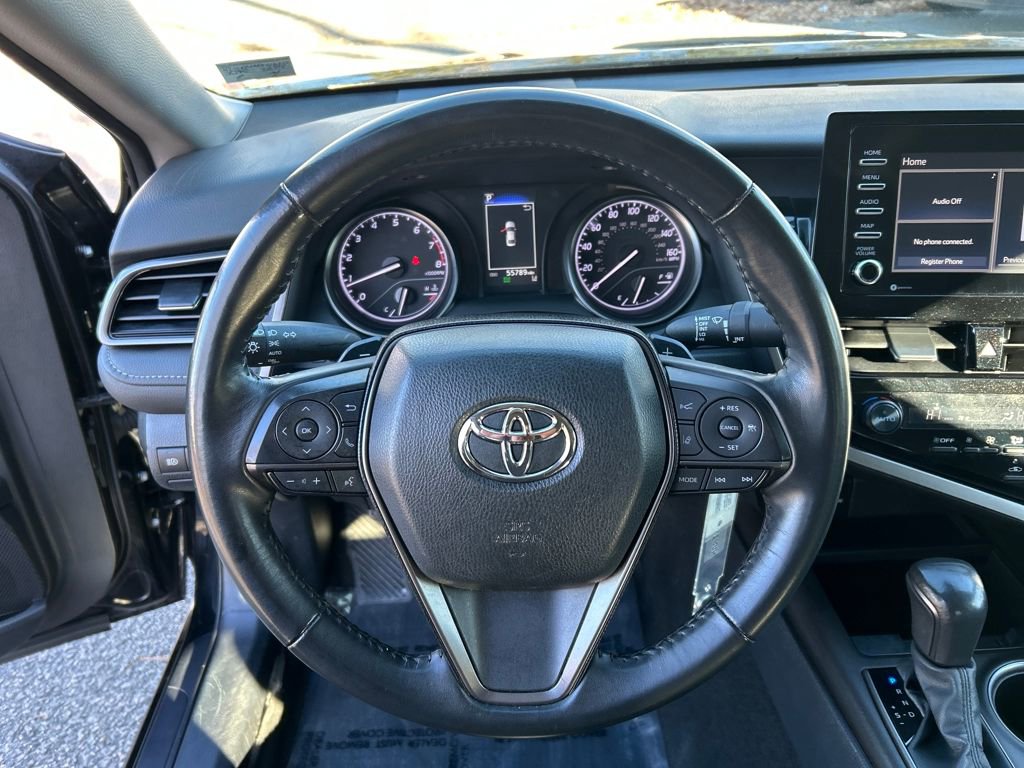 Used 2024 Toyota Camry SE image 18