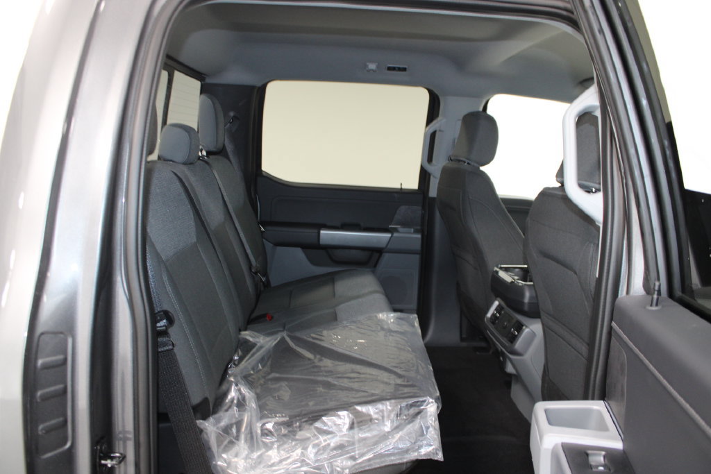New 2026 Ford F150 XLT w/ Equipment Group 302A MID RWD image 31