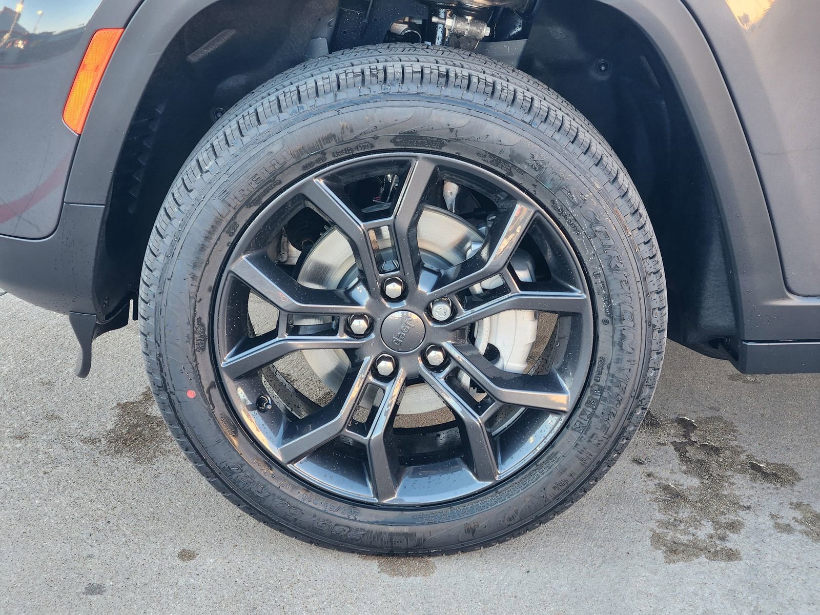 New 2025 Jeep Grand Cherokee Limited w/ Trailer Tow Package image 11