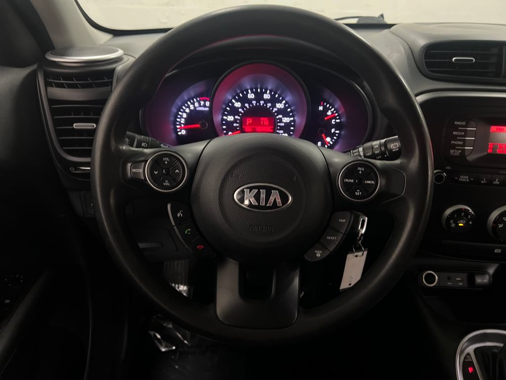 Used 2015 Kia Soul FWD image 15