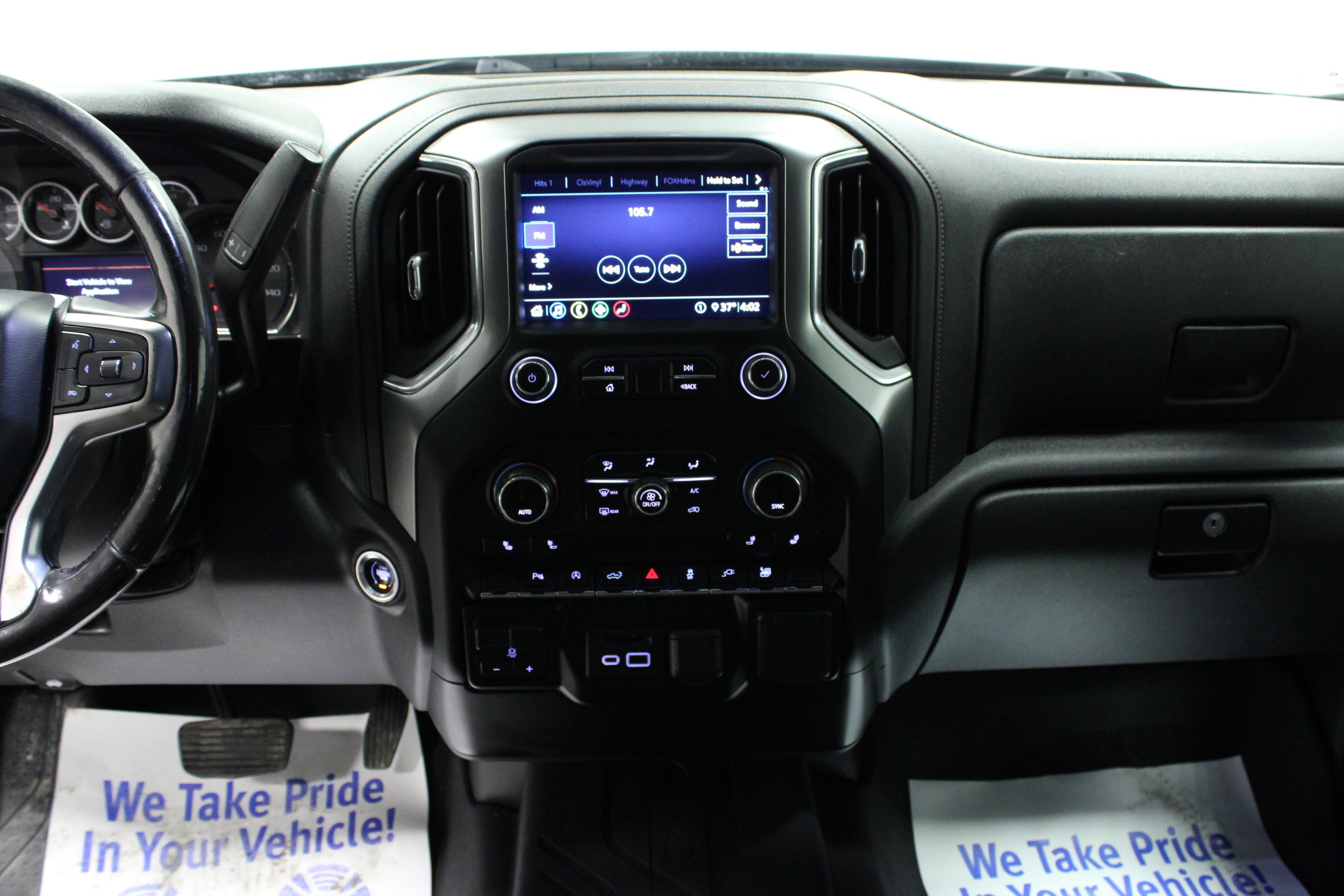 Used 2020 Chevrolet Silverado 1500 LT w/ All-Star Edition image 18