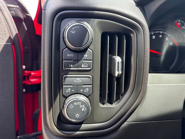 Used 2024 Chevrolet Silverado 1500 Custom AWD/4WD image 25