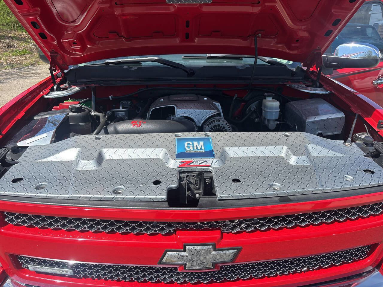 Used 2011 Chevrolet Silverado 1500 LT w/ Interior Plus Package image 36