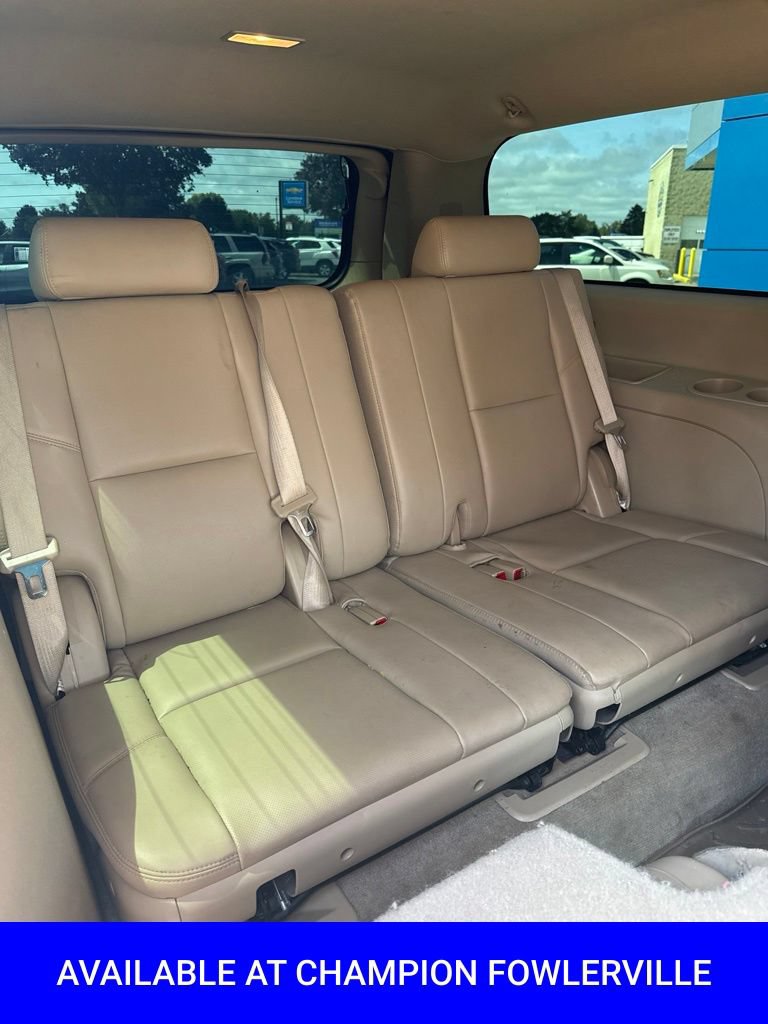 Used 2014 GMC Yukon XL Denali AWD/4WD image 17