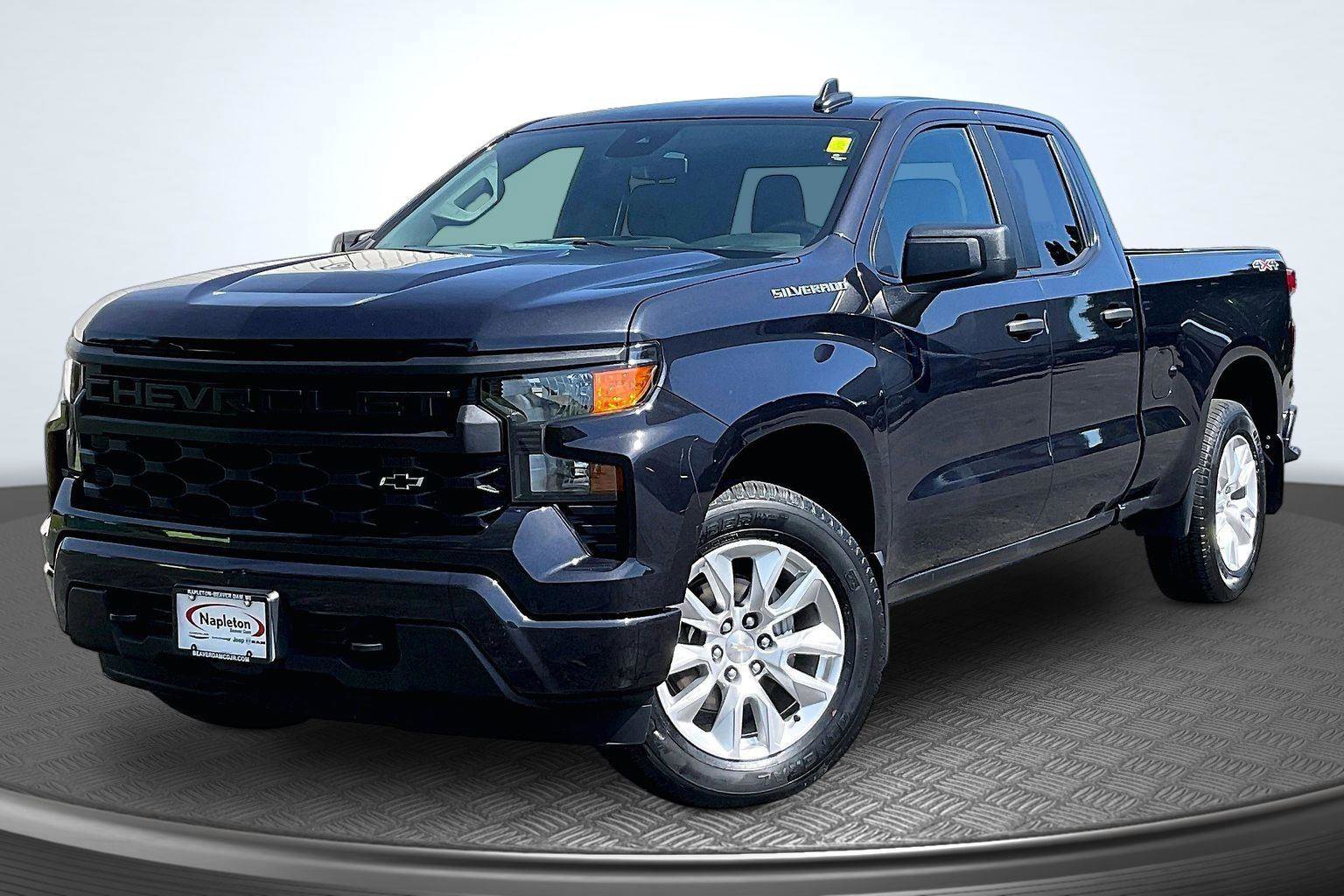 Used 2023 Chevrolet Silverado 1500 Custom