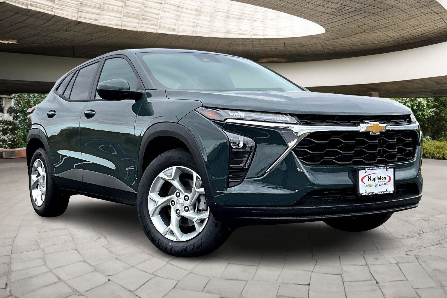 New 2026 Chevrolet Trax LS w/ LS Convenience Package image 2